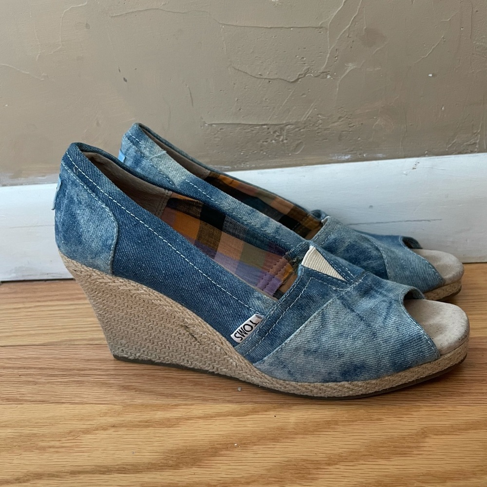 Toms denim wedge shoes